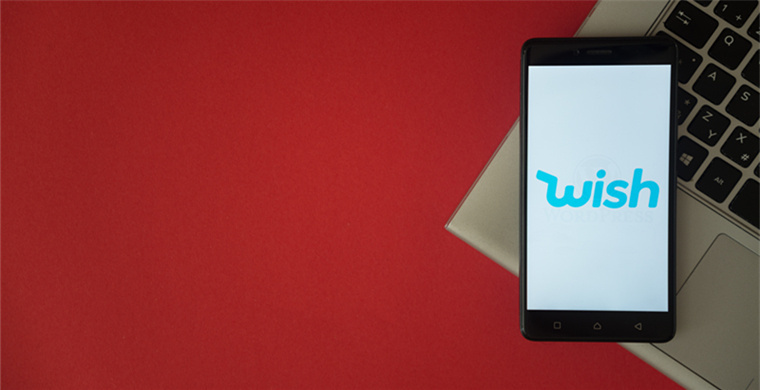 How do you filter users with overseas phone numbers on LinkedIn?